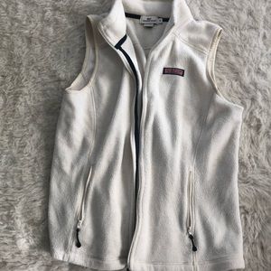 Women’s Vineyard Vines fleece vest